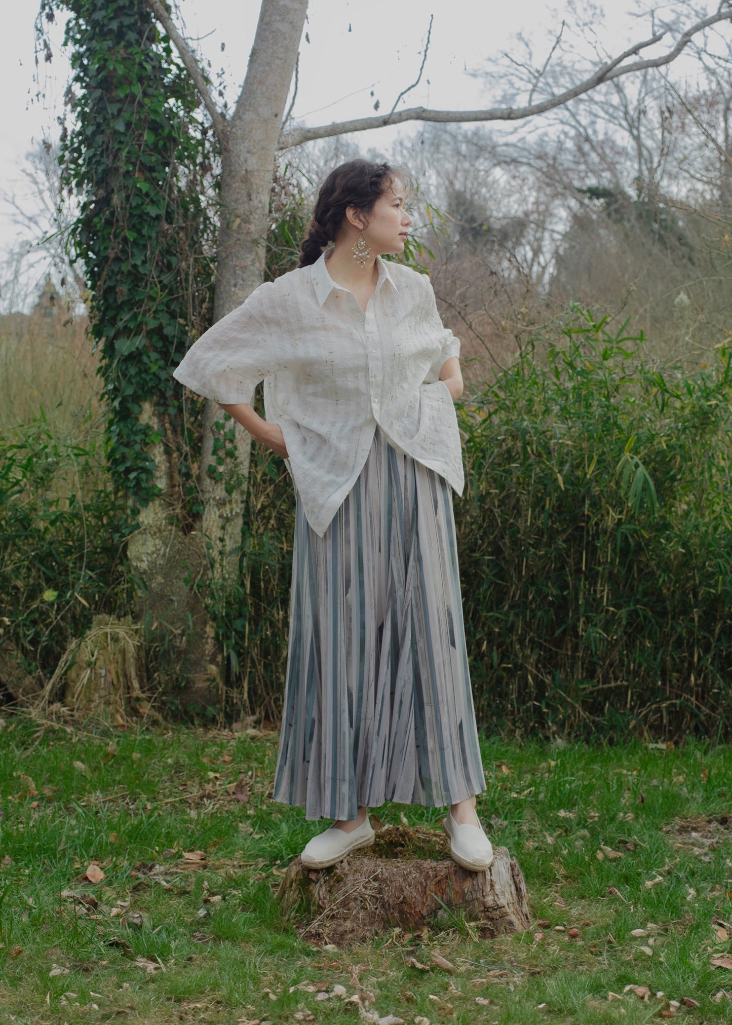 sparkle embroidery shirt (white)