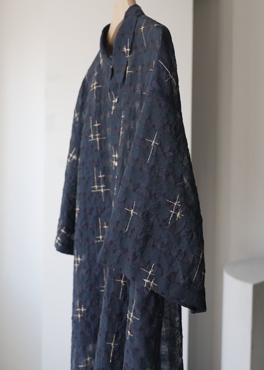 sparkle embroidery shirt (navy)
