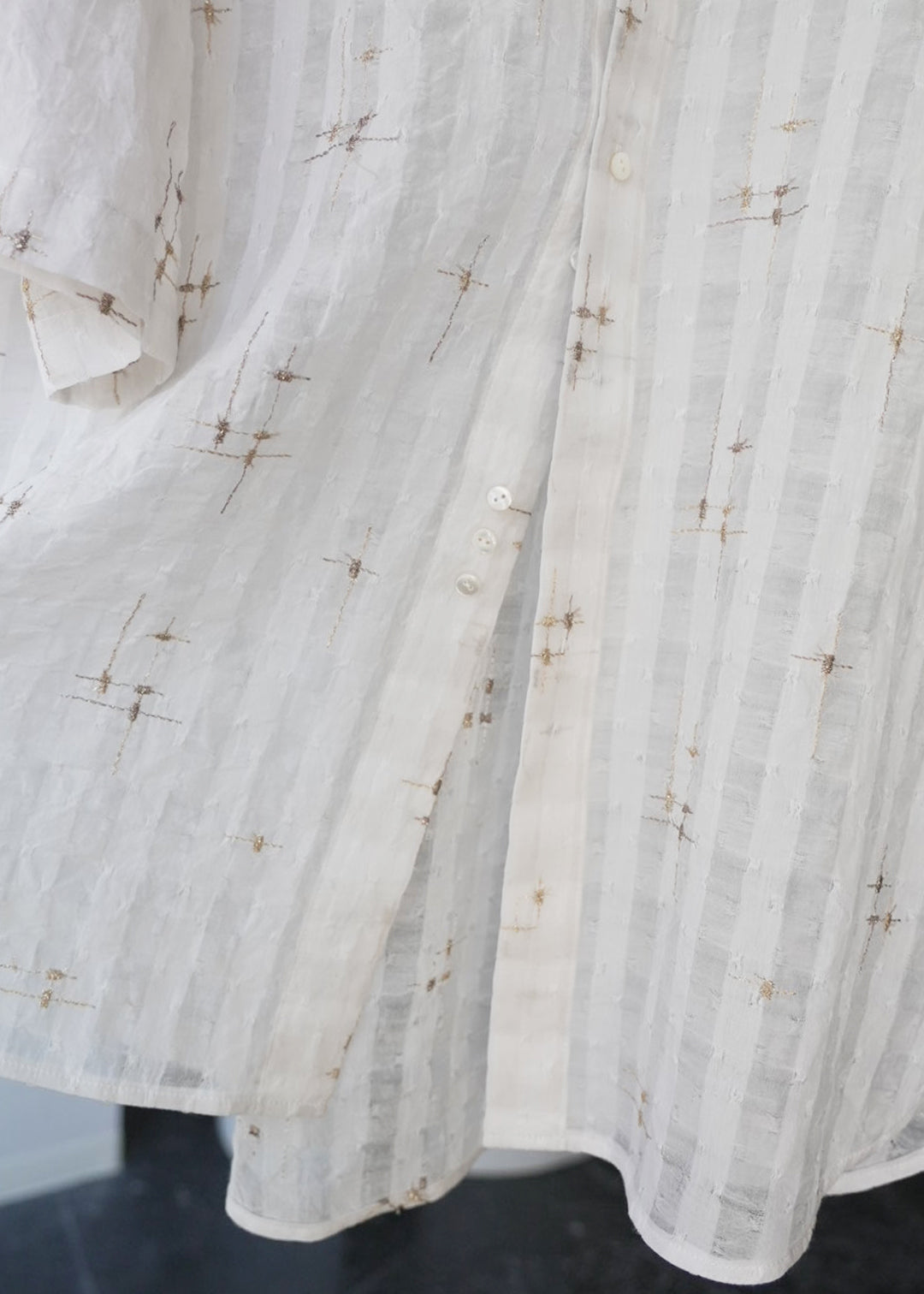sparkle embroidery shirt (white)