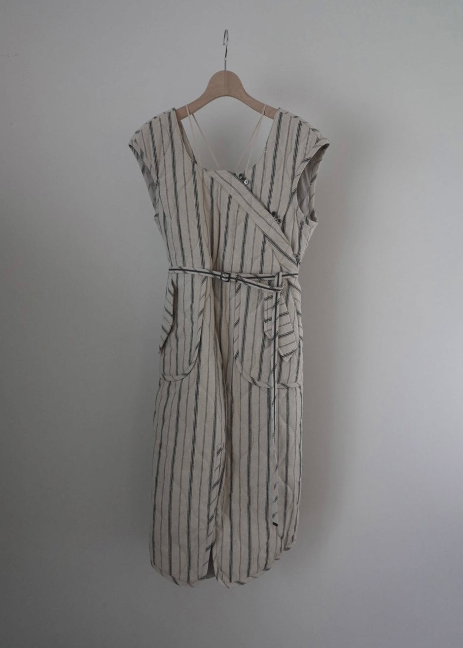 條紋絎縫套頭裙(米色)