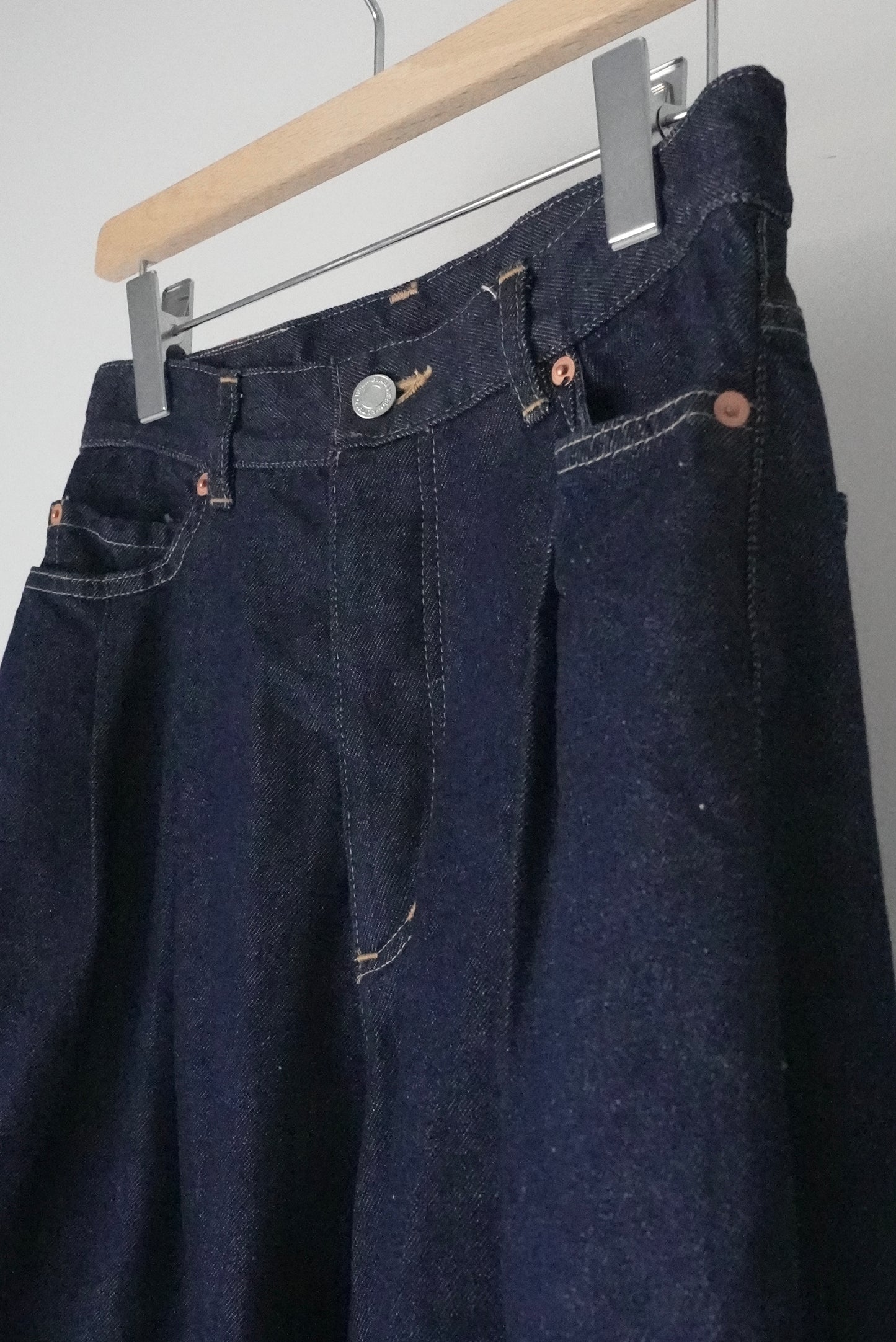 mailing stamp petal denim (indigo)
