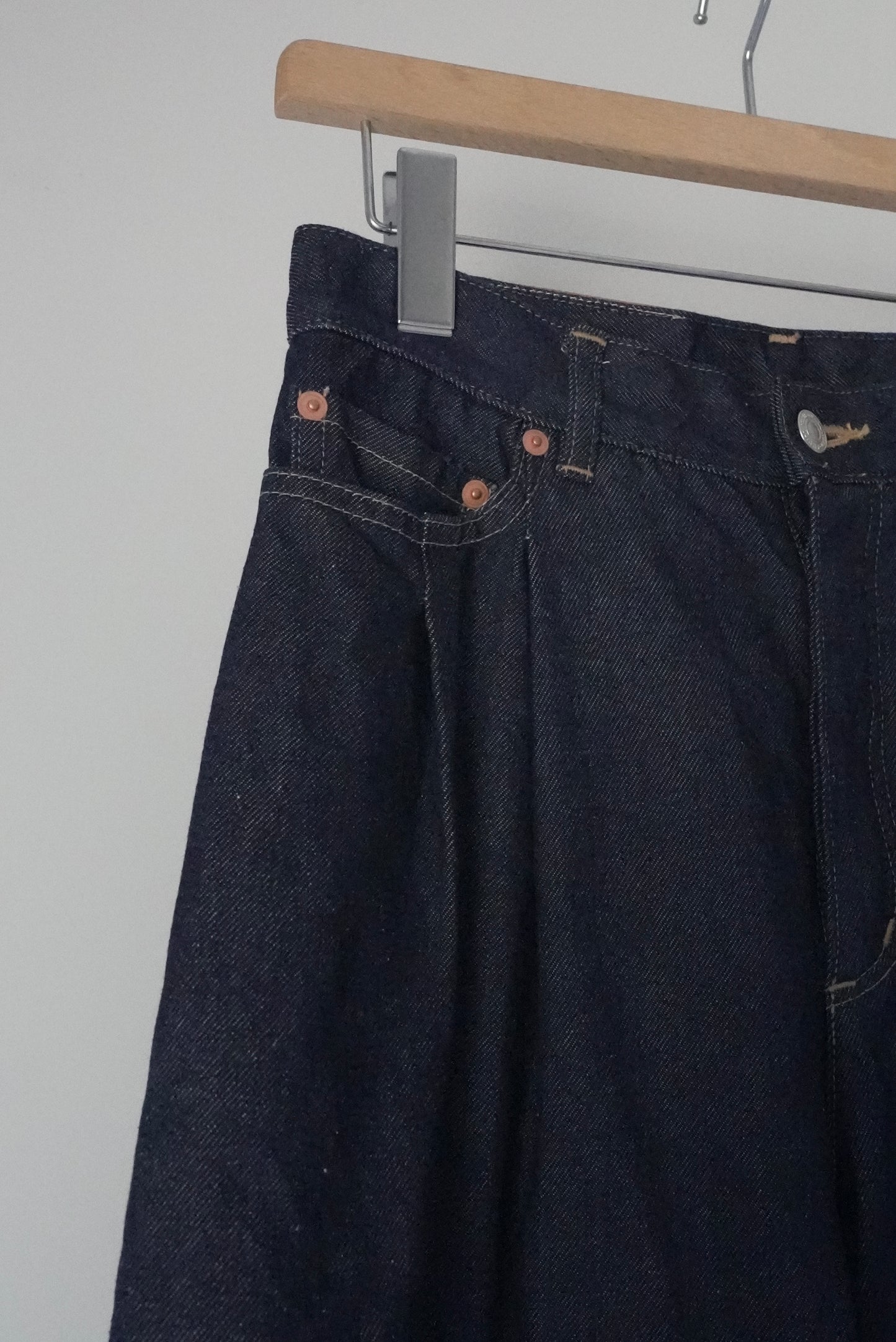 mailing stamp petal denim (indigo)