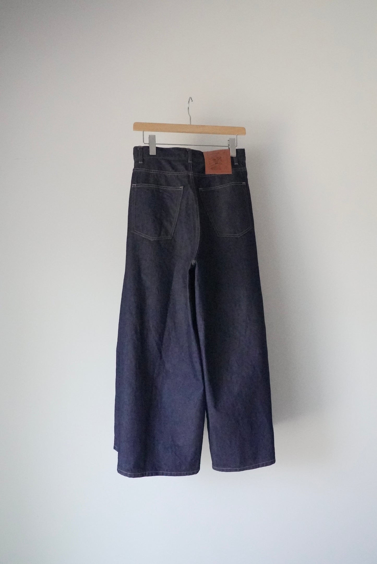 mailing stamp petal denim (indigo)