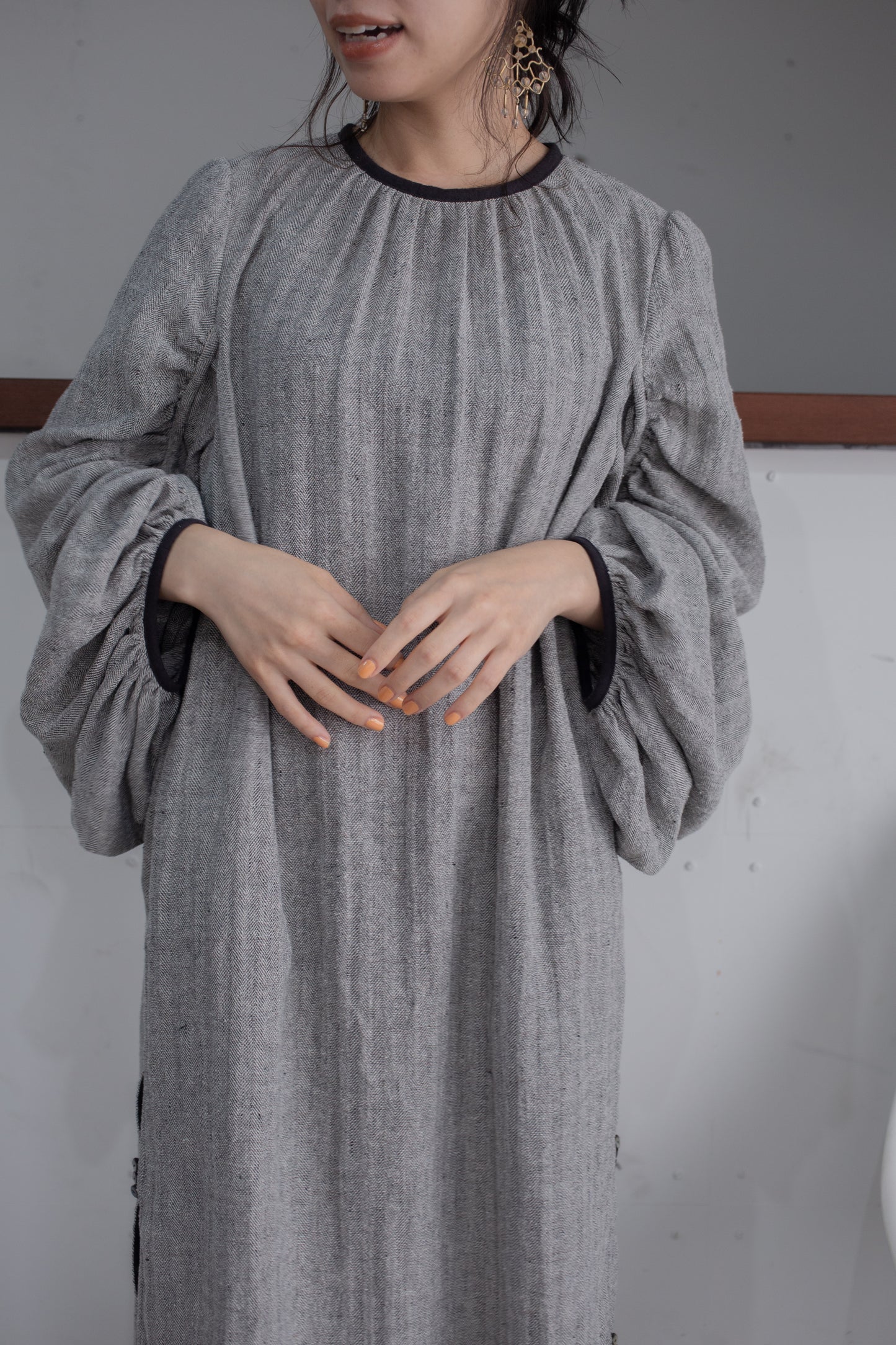 fullness sleeve herringbone dress