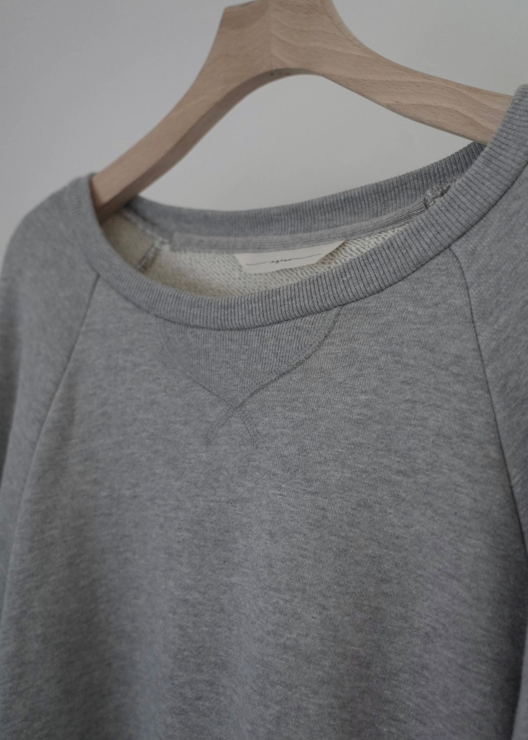 lib band sleeve pullover (gray)