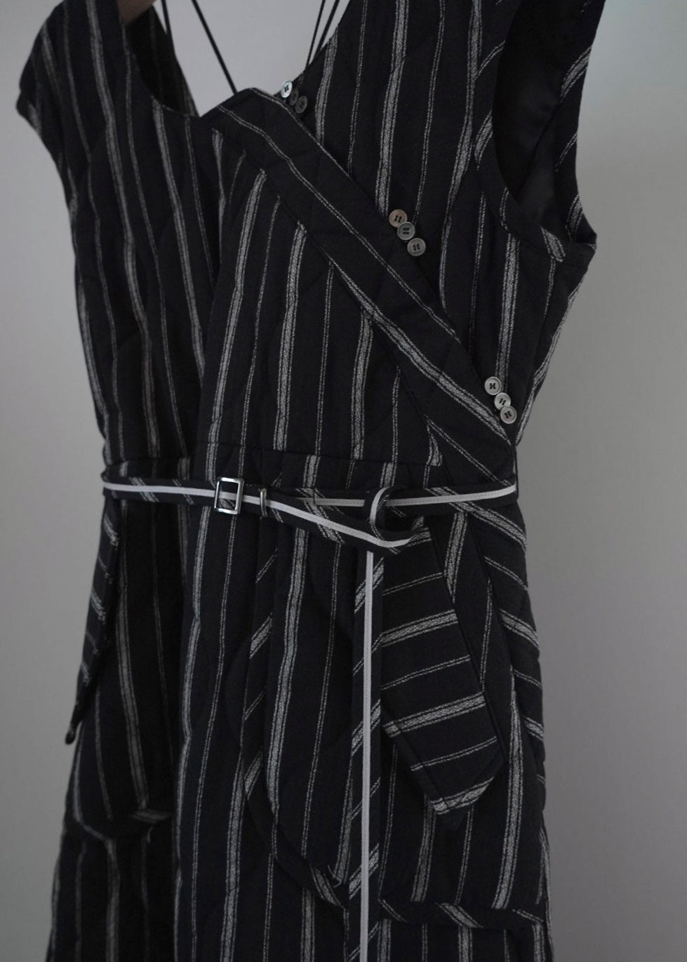 stripe quilt jumper skirt (black)