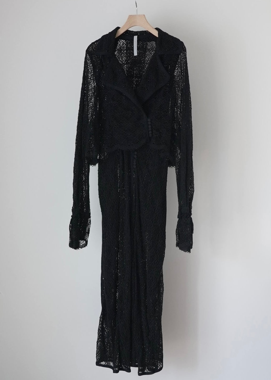 pottery rim lace trench coat (black)