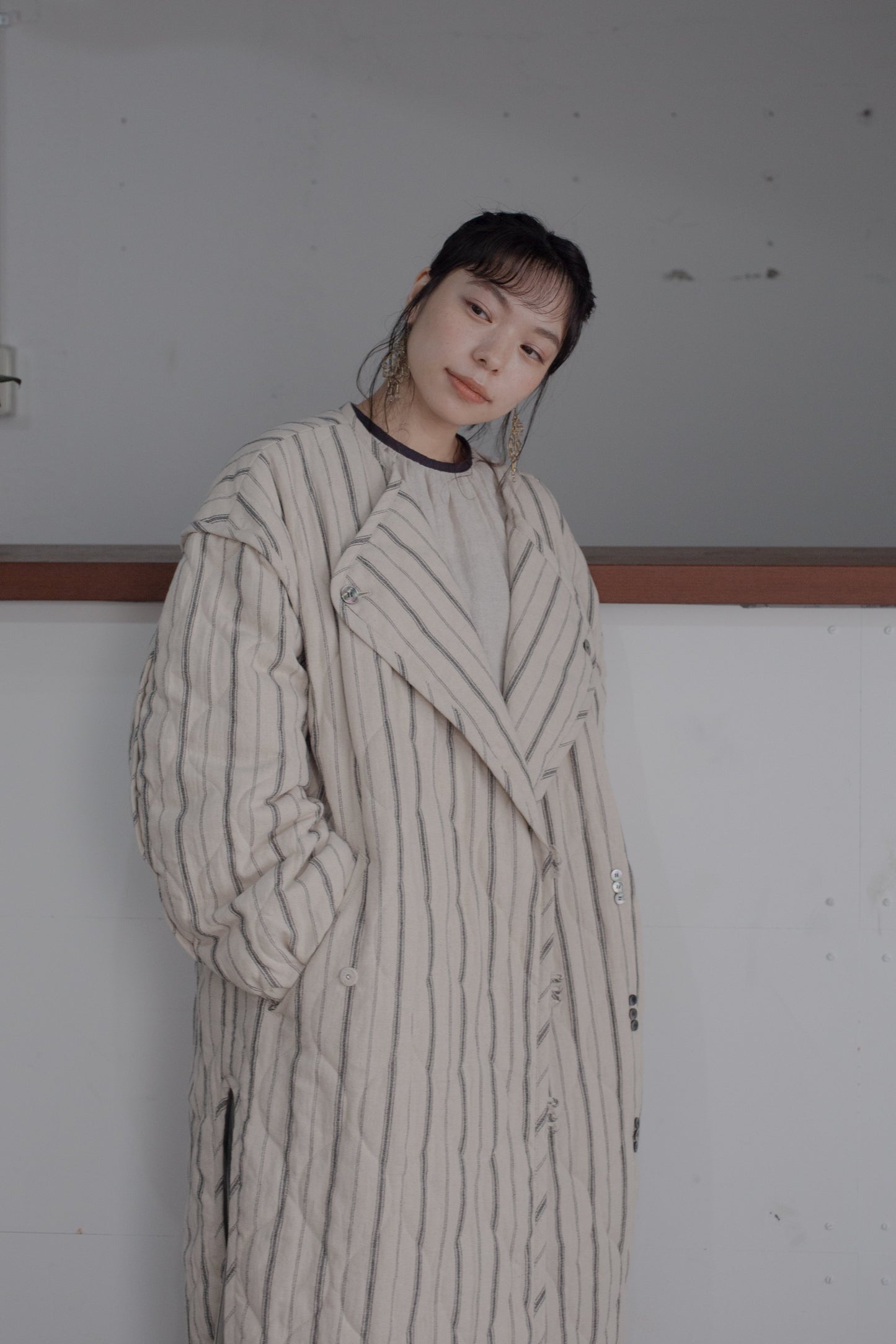 stripe quilt over jacket (écru)